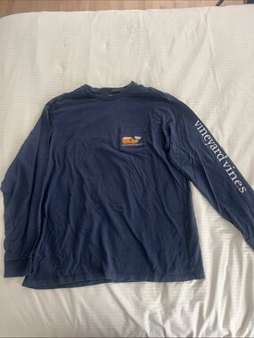 Vineyard Vines Navy Long Sleeve Pocket Tee with Astros themed Whale Logo